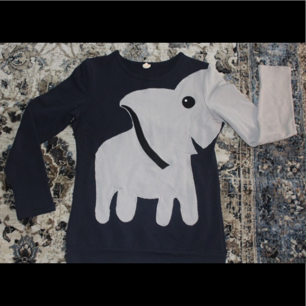 Elephant trunk sleeved shirt